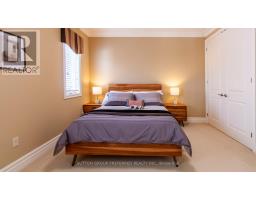 369 SKYLINE AVENUE - 22