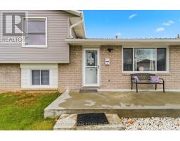 86 CHESTNUT DRIVE - 3