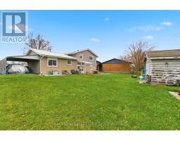 86 CHESTNUT DRIVE - 32