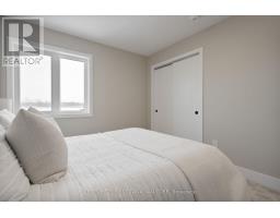 25 SHELDABREN STREET - 32