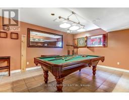 296 BOURNEMOUTH DRIVE - 20