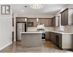 39 MUIRFIELD DRIVE - 12