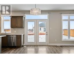 39 MUIRFIELD DRIVE - 17