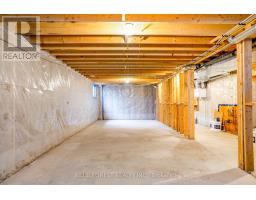 39 MUIRFIELD DRIVE - 44