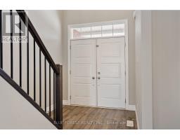 39 MUIRFIELD DRIVE - 6