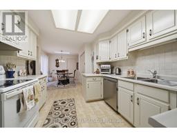 6 - 93 PINE VALLEY GATE - 14