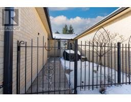 6 - 93 PINE VALLEY GATE - 3