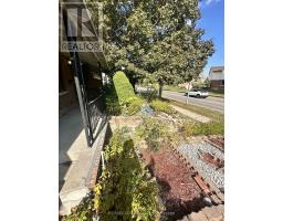 114 ARCHER CRESCENT - 4