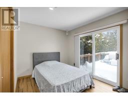 42 BOURBON LANE - 11