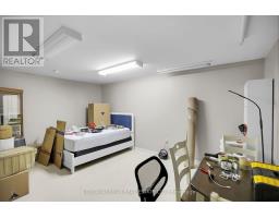 42 BOURBON LANE - 16