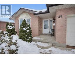 42 BOURBON LANE - 27