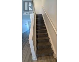 49 TOULON CRESCENT - 19