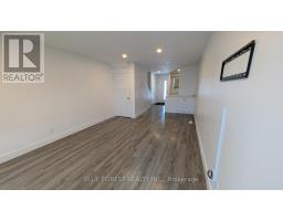 49 TOULON CRESCENT - 8