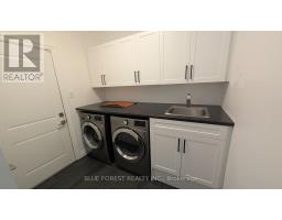 3319 REGIMENT ROAD - 9