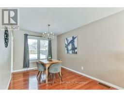 4 MAXWELL CRESCENT - 16