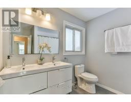 4 MAXWELL CRESCENT - 21