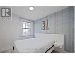 389 DUFFERIN AVENUE - 11