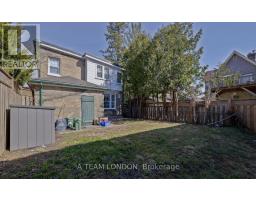 389 DUFFERIN AVENUE - 14