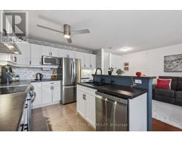 39 - 1625 PURSER STREET - 12