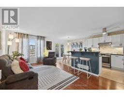 39 - 1625 PURSER STREET - 8