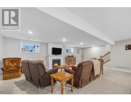 19 STATHAM STREET - 32