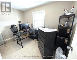 630 VICTORIA STREET - 22