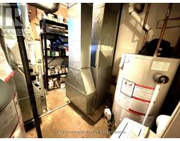 630 VICTORIA STREET - 34