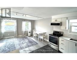 630 VICTORIA STREET - 4