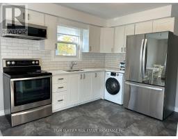 630 VICTORIA STREET - 7