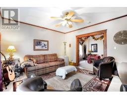 136 FURNIVAL ROAD - 10