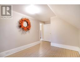 136 FURNIVAL ROAD - 31