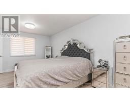 35 HUMMINGBIRD CRESCENT - 28