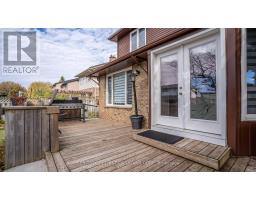 35 HUMMINGBIRD CRESCENT - 46