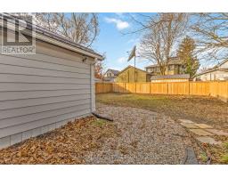 181 WELLINGTON STREET - 41