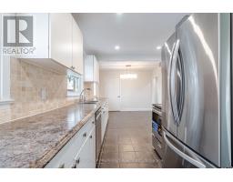 1697 MOFFATT AVENUE - 19