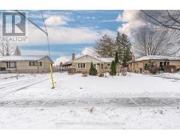 1697 MOFFATT AVENUE - 6