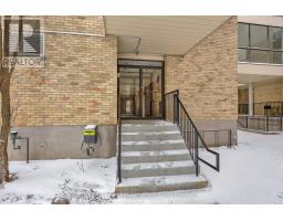 202 - 275 QUEENS AVENUE - 3