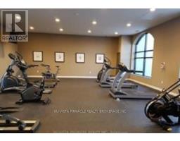 813 - 240 VILLAGEWALK BOULEVARD - 19