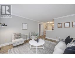 28 - 40 QUINELLA DRIVE - 28