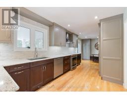 47 SHAVIAN BOULEVARD - 12