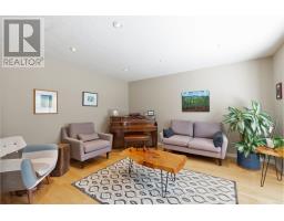 47 SHAVIAN BOULEVARD - 8