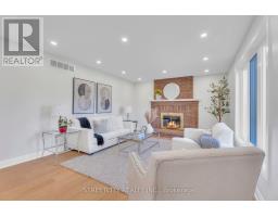 26 GRASMERE CRESCENT - 17