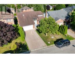 26 GRASMERE CRESCENT - 3