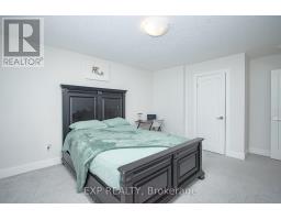 3291 REGIMENT ROAD - 26