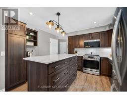 65 WELLINGTON STREET - 10