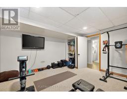 65 WELLINGTON STREET - 29