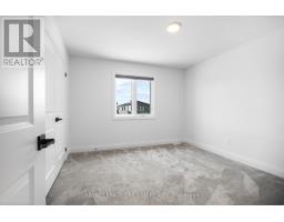 1566 WRIGHT CRESCENT - 24