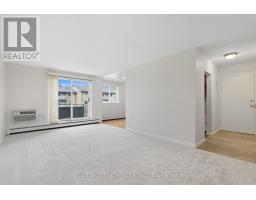 4 - 665 WONDERLAND ROAD S - 11