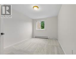 4 - 665 WONDERLAND ROAD S - 15