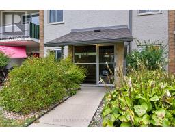 4 - 665 WONDERLAND ROAD S - 3